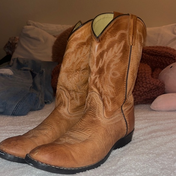 Smokey Mountain Cowboy Boots - Picture 1 of 3